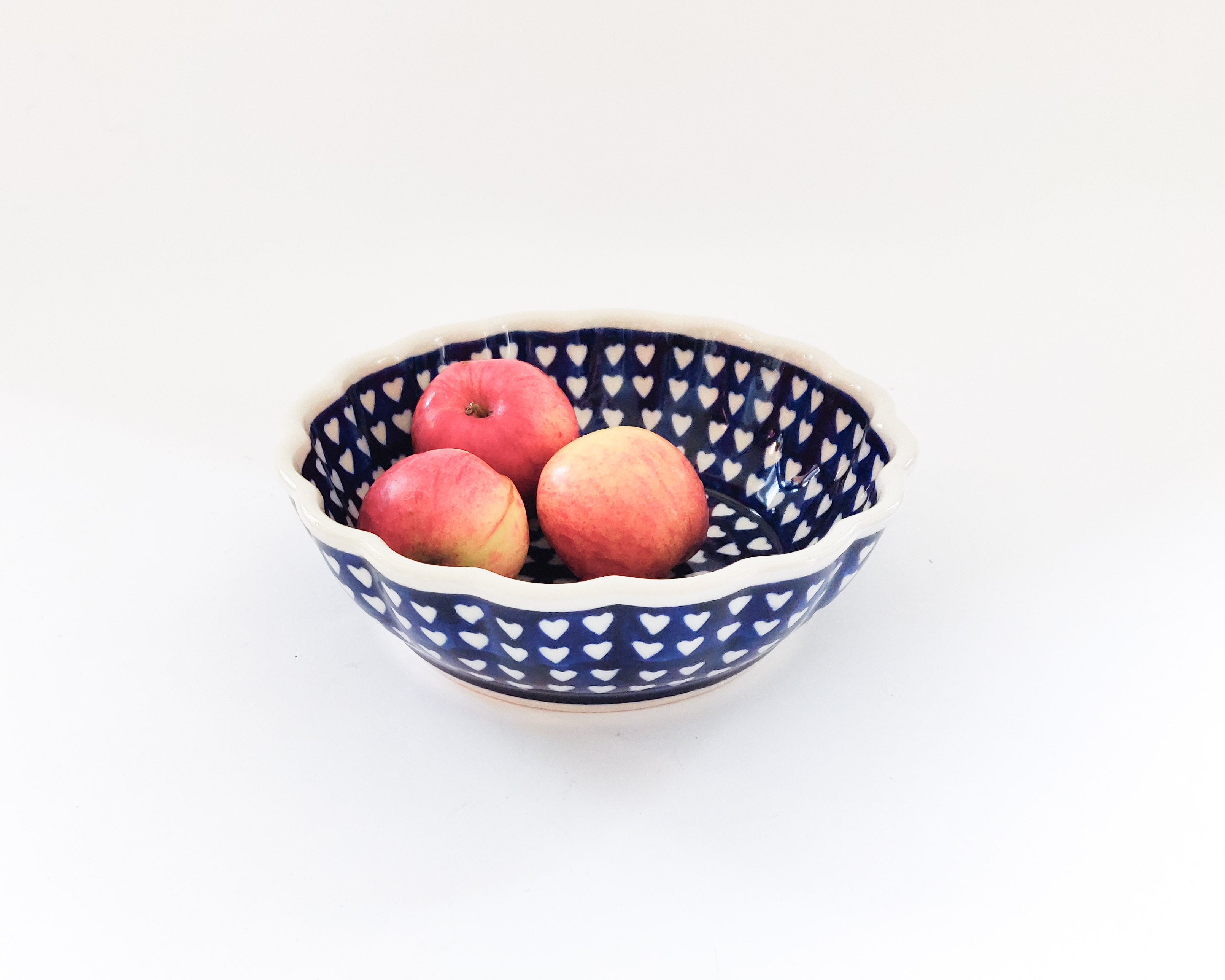Fluted bowl - small